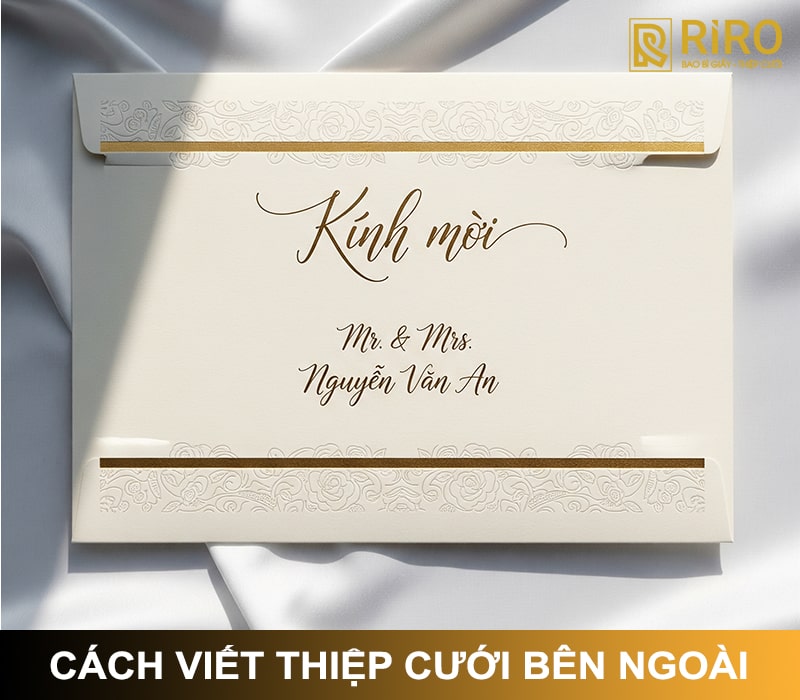 Cách viết thiệp cưới bên ngoài
