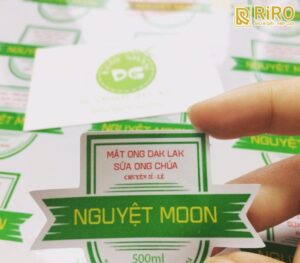 Decal nhựa sữa
