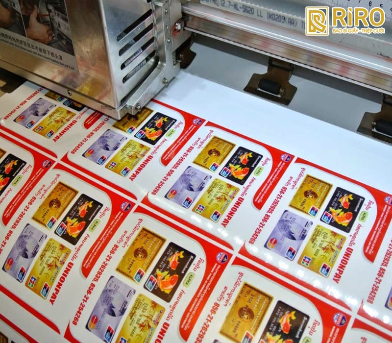 Vai trò của decal dán trong nhận diện thương hiệu