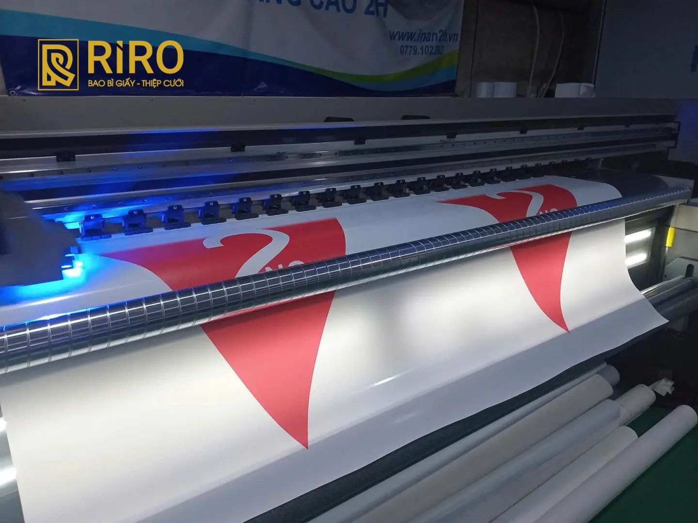 Quá trình in decal UV