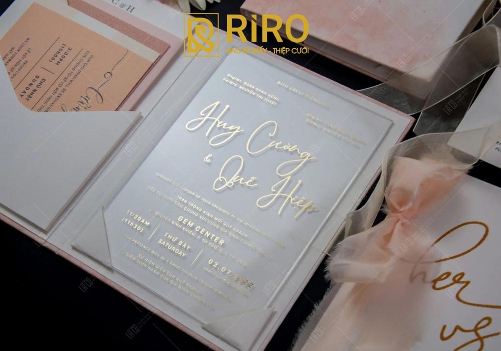 Thiệp acrylic trong suốt
